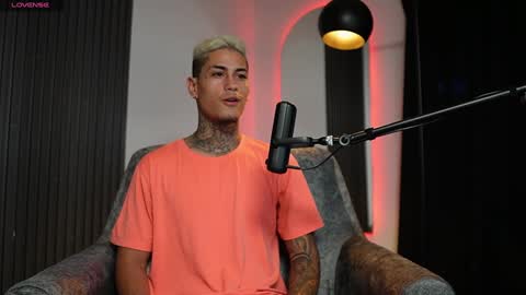 Agustin online show from 2, 12, 2024