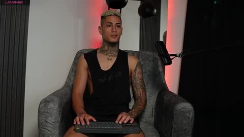 Agustin online show from 14, 12, 2024