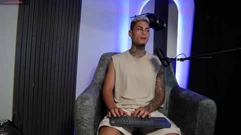 Agustin online show from 18, 12, 2024