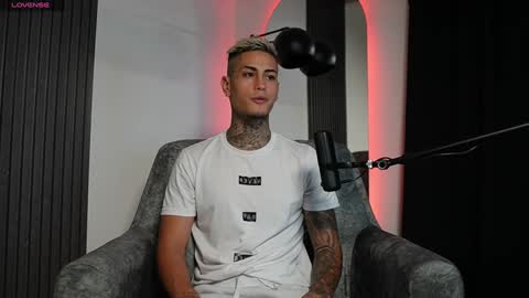 Agustin online show from 21, 12, 2024