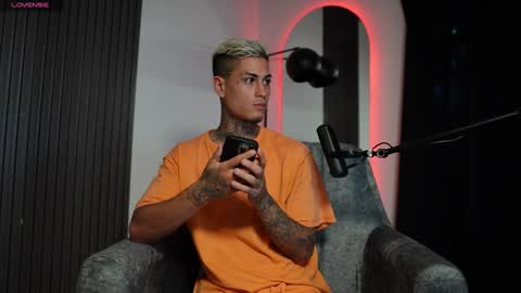 Agustin online show from 26, 12, 2024