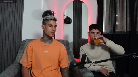 Agustin online show from 25, 1, 2025