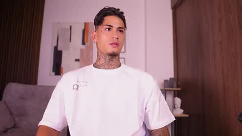 Agustin online show from 14, 9, 2025