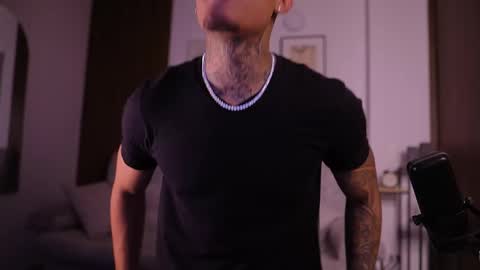 Agustin online show from 19, 9, 2025