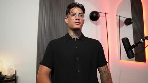 Agustin online show from 23, 9, 2025