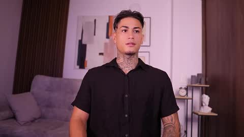 Agustin online show from 25, 9, 2025