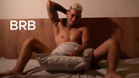 Agustin online show from 22, 10, 2025