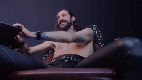 Snapshot of axelcolton chatting on 30, 1, 2025 AxelColton online show from 30, 1, 2025