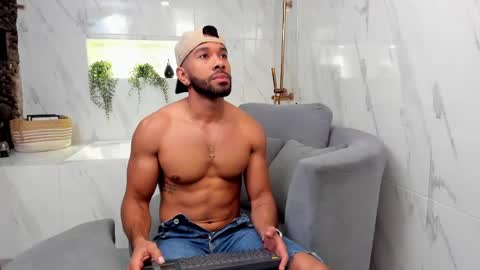 Snapshot of axelgowther_ chatting on 17, 2, 2025 Axel Gowther online show from 17, 2, 2025