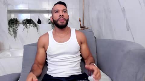 Snapshot of axelgowther_ chatting on 21, 2, 2025 Axel Gowther online show from 21, 2, 2025