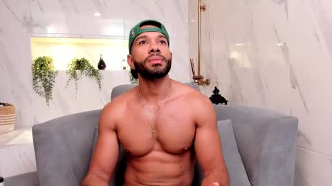 Snapshot of axelgowther_ chatting on 25, 2, 2025 Axel Gowther online show from 25, 2, 2025