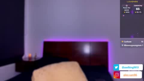 Snapshot of axelking13 chatting on 28, 9, 2025 Axel King online show from 28, 9, 2025