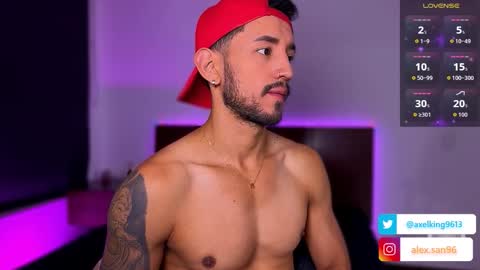 Snapshot of axelking13 chatting on 18, 10, 2025 Axel King online show from 18, 10, 2025