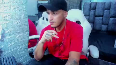 Snapshot of axell_cross2 chatting on 23, 2, 2025 Axell Cross2 online show from 23, 2, 2025