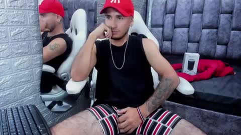 Snapshot of axell_cross2 chatting on 25, 2, 2025 Axell Cross2 online show from 25, 2, 2025