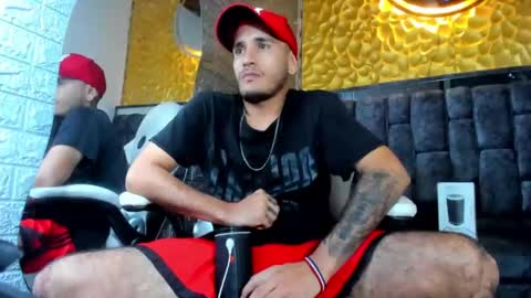 Snapshot of axell_cross2 chatting on 1, 3, 2025 Axell Cross2 online show from 1, 3, 2025
