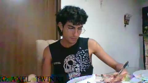 Snapshot of axellatino_ chatting on 30, 9, 2025 Axel online show from 30, 9, 2025