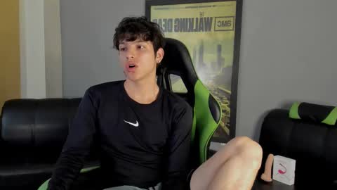 Axel Raven online show from 10, 1, 2025