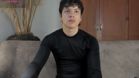 Axel Raven online show from 17, 12, 2025