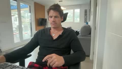 Axel Shore online show from 24, 4, 2026