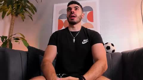 Axel Thompsom online show from 23, 11, 2025