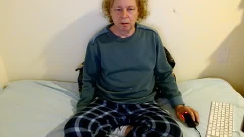 Snapshot of axleroze chatting on 3, 1, 2025 axleroze online show from 3, 1, 2025