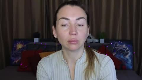 Snapshot of ay_kiss_jully chatting on 19, 2, 2025 Jully online show from 19, 2, 2025