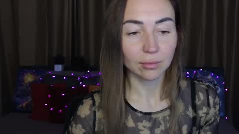 Snapshot of ay_kiss_jully chatting on 21, 2, 2025 Jully online show from 21, 2, 2025