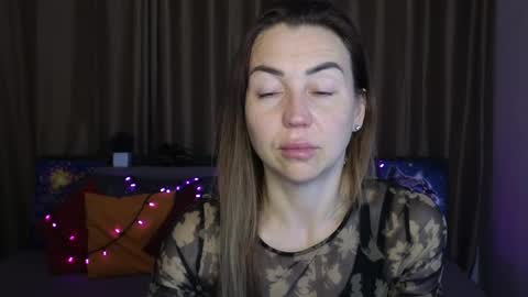 Snapshot of ay_kiss_jully chatting on 27, 2, 2025 Jully online show from 27, 2, 2025
