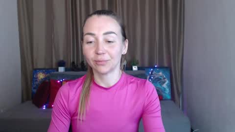 Snapshot of ay_kiss_jully chatting on 8, 3, 2025 Jully online show from 8, 3, 2025