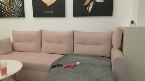 Ayabellle online show from 15, 9, 2025