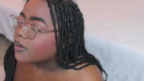 Snapshot of ayanaa_ebony_ chatting on 3, 6, 2026 Ayana online show from 3, 6, 2026