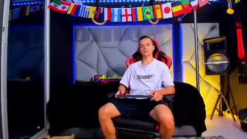 Ayden Miller online show from 17, 6, 2026