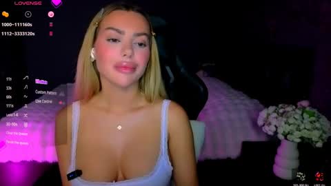  Ayla Demir  online show from 25, 5, 2026