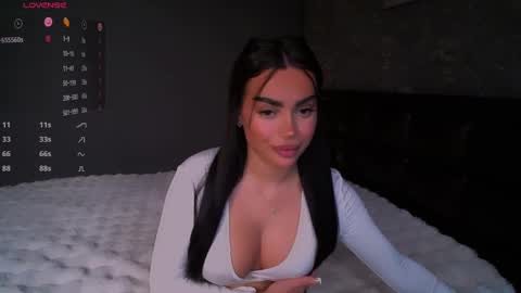 Ayla online show from 5, 1, 2025