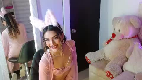 AYLEEN    online show from 19, 7, 2026