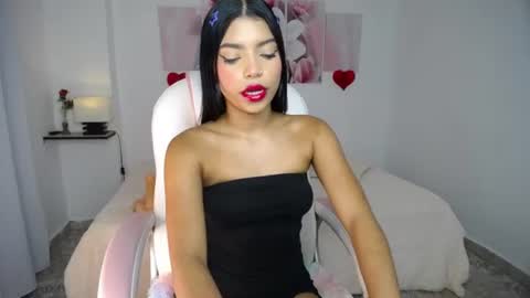 aylin_ross_ online show from 18, 6, 2026