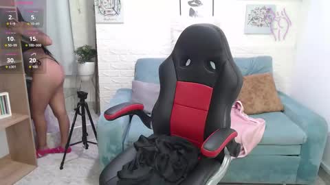 Aylin online show from 19, 9, 2025