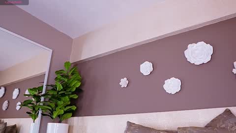 Aylin Millerxs online show from 4, 10, 2025