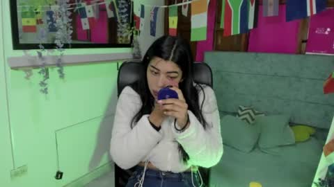 Snapshot of aysha_winxs chatting on 25, 6, 2026 Aysha online show from 25, 6, 2026