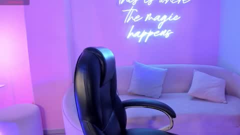 Ayshel online show from 23, 10, 2025