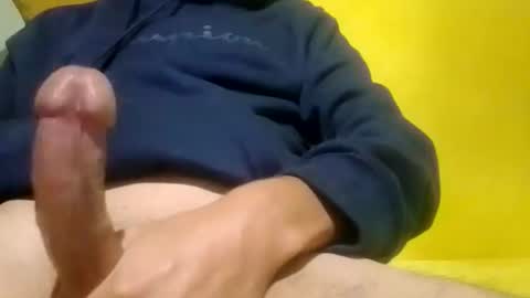 Snapshot of aytara chatting on 8, 11, 2025 aytara online show from 8, 11, 2025