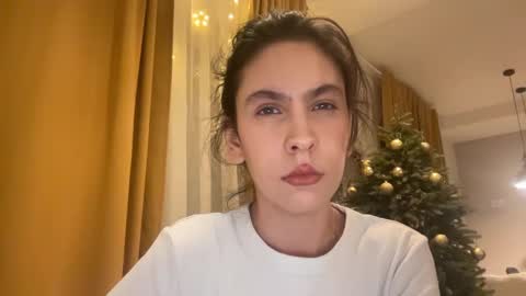 Snapshot of ayyababys chatting on 4, 1, 2025 angel ayya online show from 4, 1, 2025