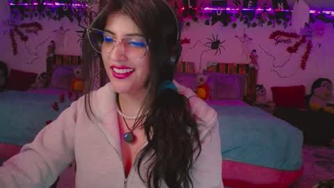 Snapshot of azaaharziz chatting on 7, 10, 2025 Azahar online show from 7, 10, 2025