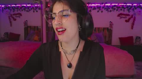 Snapshot of azaaharziz chatting on 10, 11, 2025 Azahar online show from 10, 11, 2025