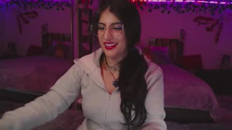 Snapshot of azaaharziz chatting on 12, 11, 2025 Azahar online show from 12, 11, 2025