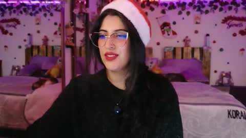 Snapshot of azaharnoor chatting on 4, 12, 2025 Azahar online show from 4, 12, 2025