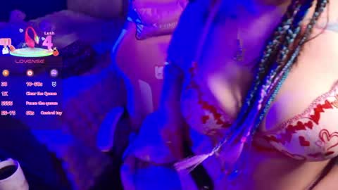 Snapshot of azamy_12 chatting on 25, 5, 2026 Amanda online show from 25, 5, 2026