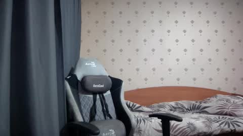 azazelmax online show from 3, 10, 2025