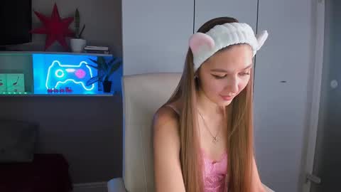 Sofia online show from 6, 1, 2025